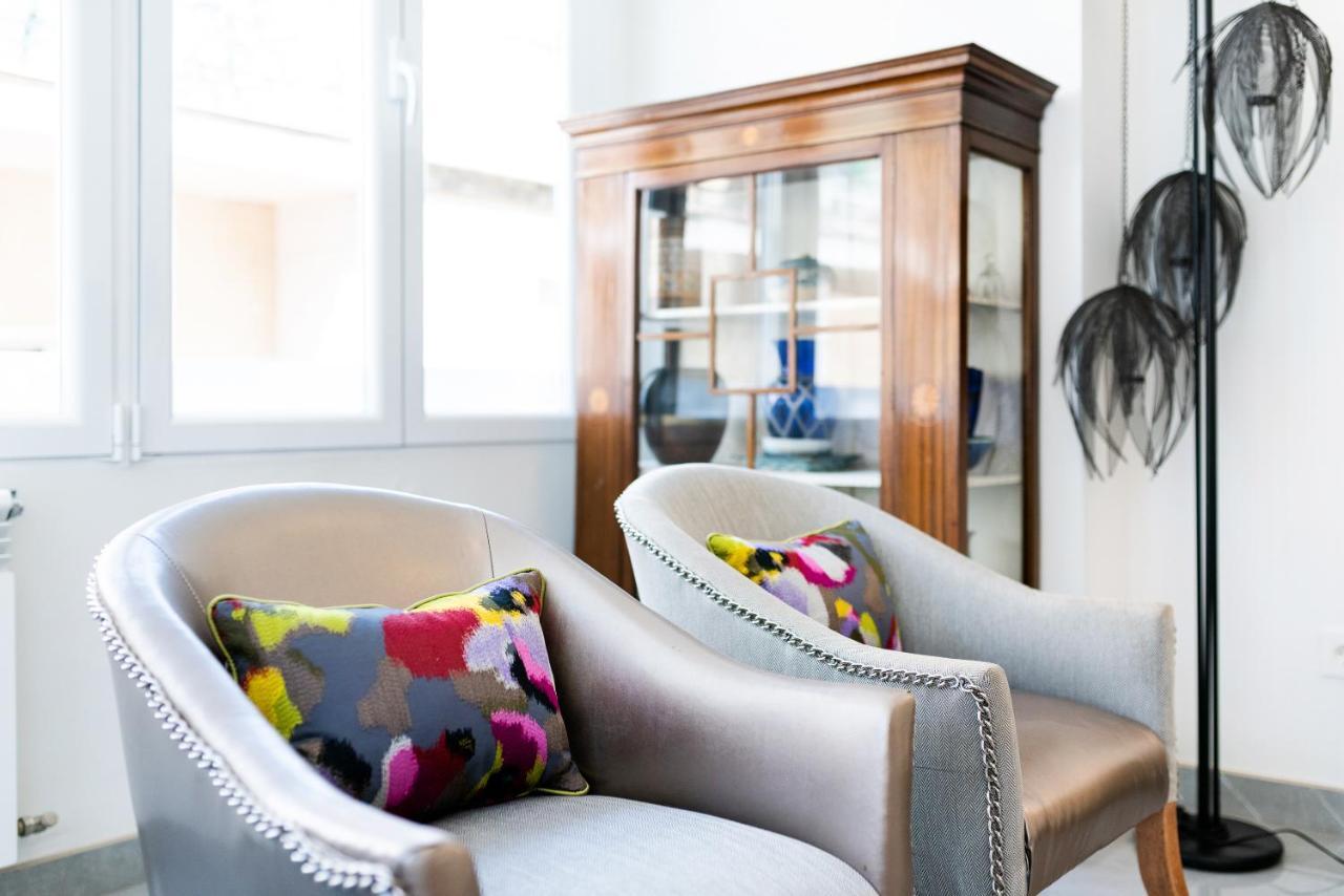 Elegante Y Centrico Alojamiento En Granada Appartement Buitenkant foto